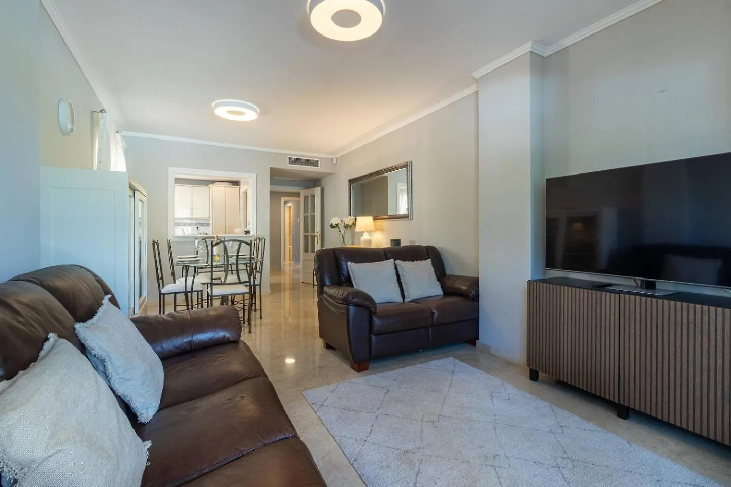 Mijas Golf 3-Bed Ground Floor Direct Pool Access Daire Santa Fe de los Boliches 0*,  İspanya