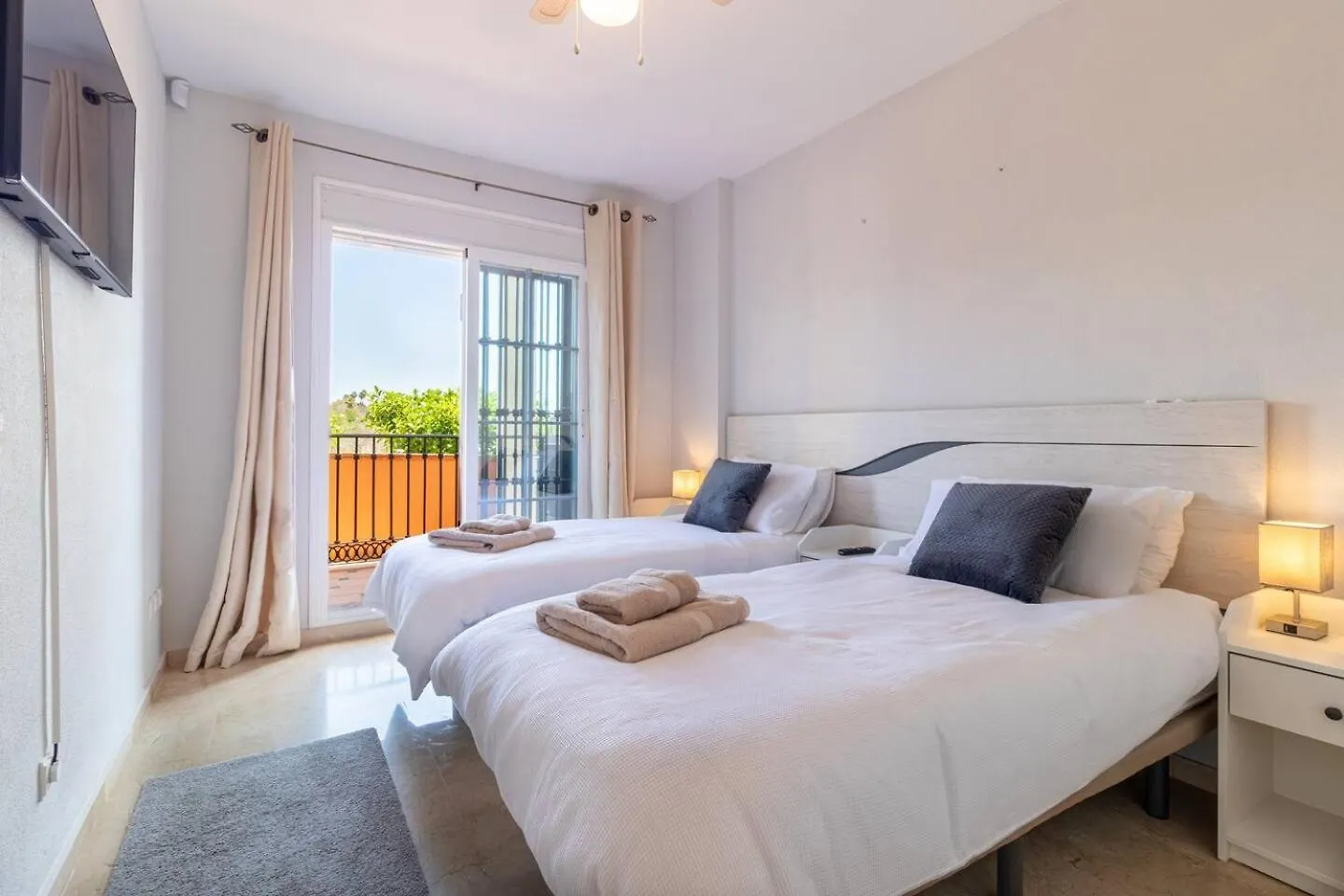 公寓 Santa Fe de los BolichesMijas Golf 3-Bed Ground Floor Direct Pool Access公寓